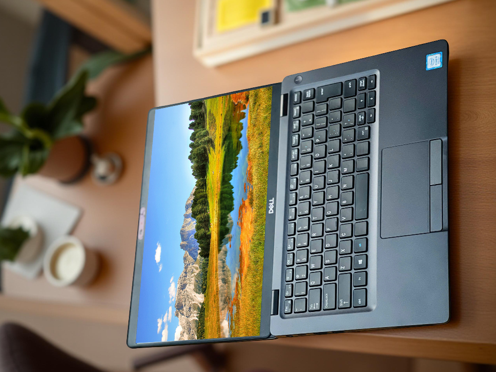 LAPTOP DELL LATITUDE 5300 i7 8665U 13.3INCH FHD VIỀN MỎNG SIÊU GỌN NHẸ GIÁ RẺ3