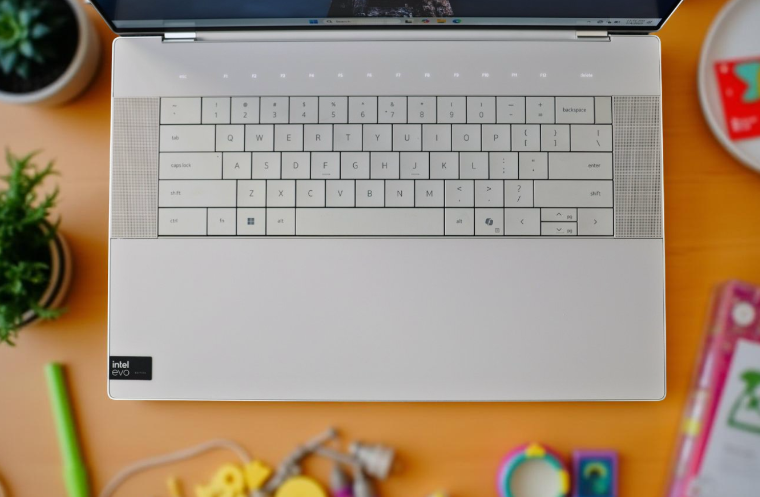 LAPTOP DELL XPS 16 9640 CORE ULTRA 7 155H RTX 4050 6GB 16.3INCH FHD+ 120Hz ĐỒ HỌA CAO CẤP GIÁ RẺ3