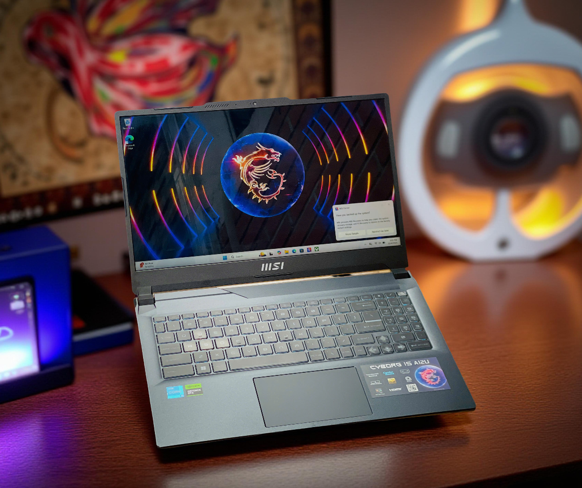 LAPTOP MSI CYBORG 15 A12UCX i5 12450H RTX 2050 4GB FHD 144HZ LED XANH GAMING VỎ NHÔM GIÁ RẺ1