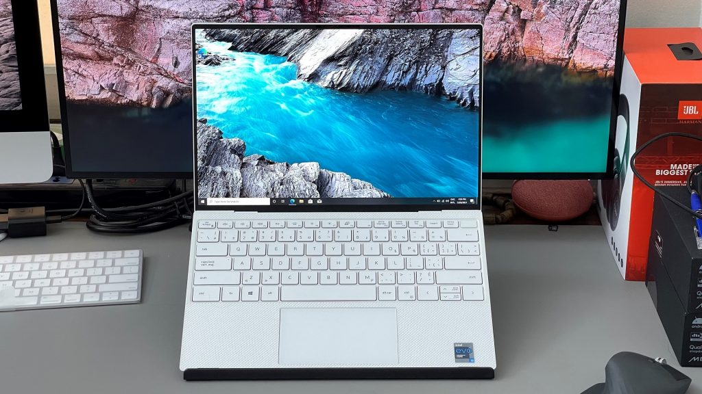  Hình ảnh laptop cũ uy tín TPHCM - Laptop Minh Mẫn 