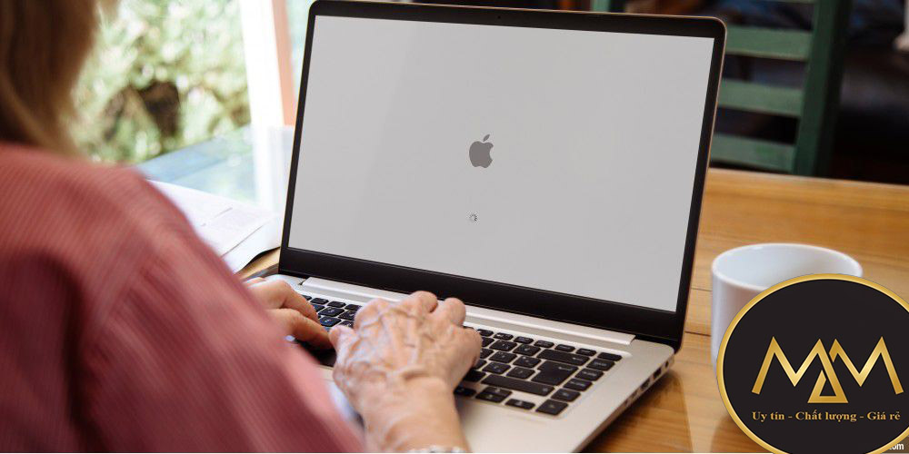 Địa chỉ mua bán laptop cũ uy tín 