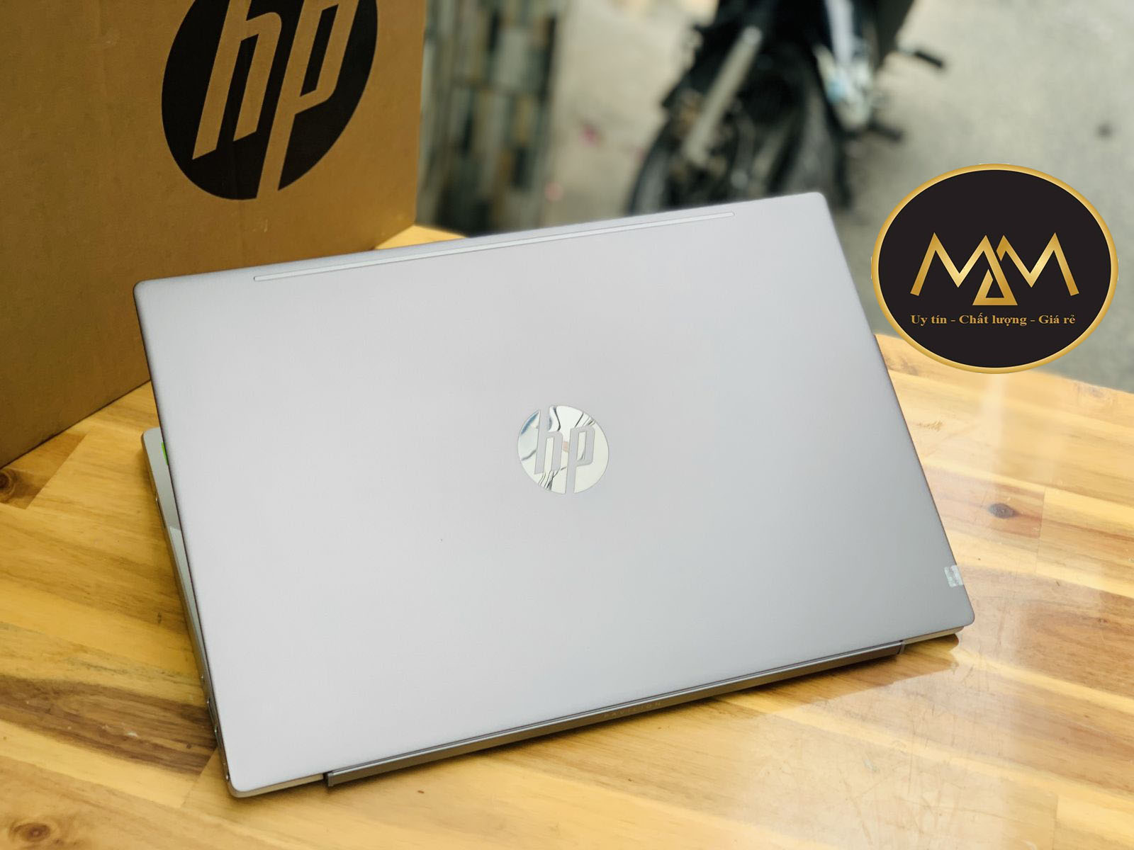 Hình ảnh HP Pavilion 15 CS i5 giá rẻ