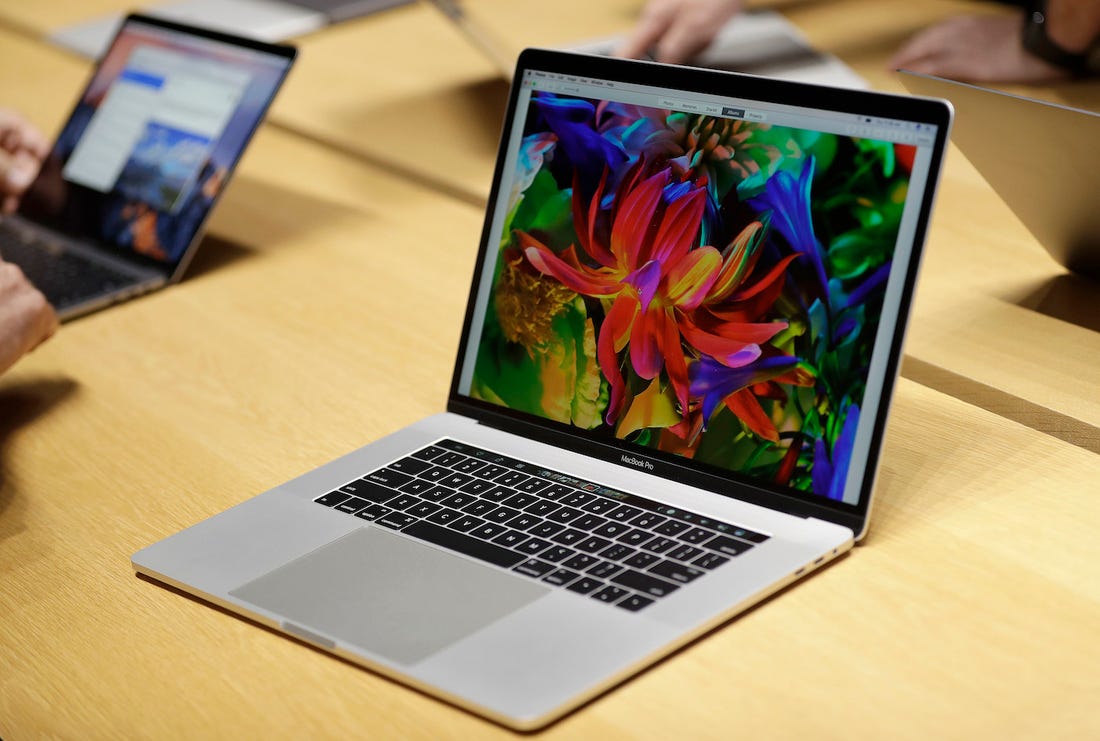 TÌM MUA MACBOOK CŨ UY TÍN GIÁ RẺ QUẬN 3
