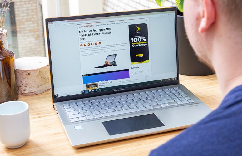 Hình ảnh mua laptop Asus cũ quận 8