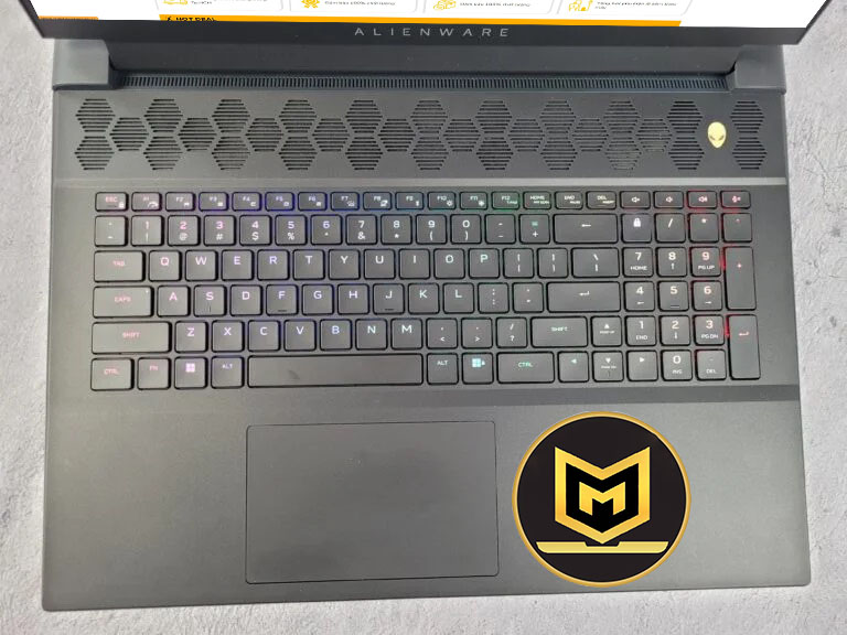 DELL ALIENWARE M18 R1 i9 13900HX RAM 32GB SSD 1TB RTX 4080 LAPTOP CHUYÊN GAME