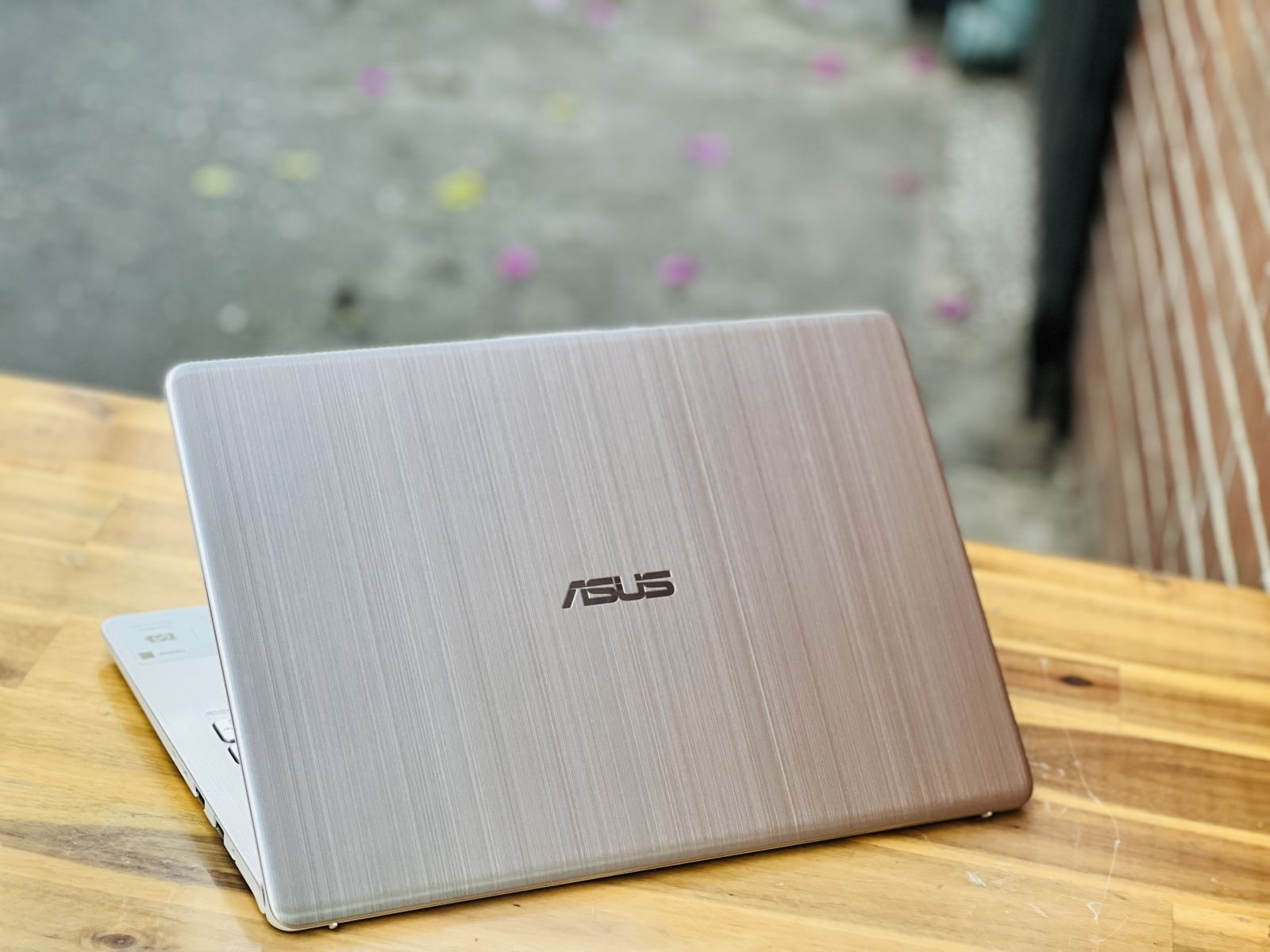 Laptop cũ giá rẻ 99%/ Asus Vivobook S530 i3 8145U/ SSD/ 15.6inch Viền Siêu Mỏng/ Laptop Ultrabook Cao Cấp/ Giá rẻ