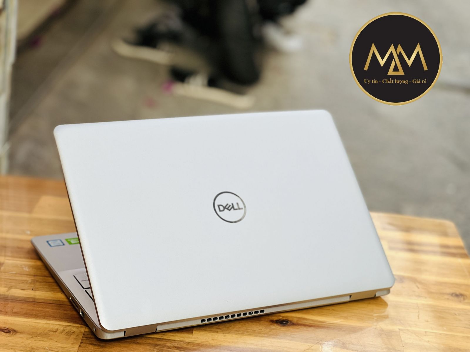 DELL INSPIRON 5584 I5 8265U