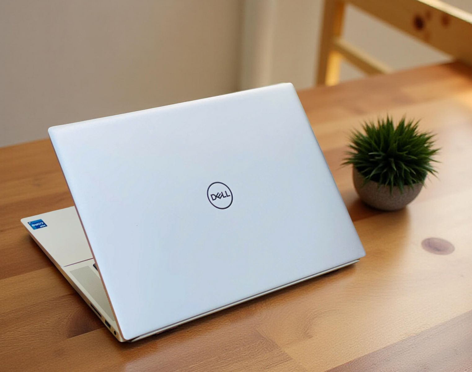 LAPTOP DELL INSPIRON CŨ VIỀN MỎNG GIÁ RẺ