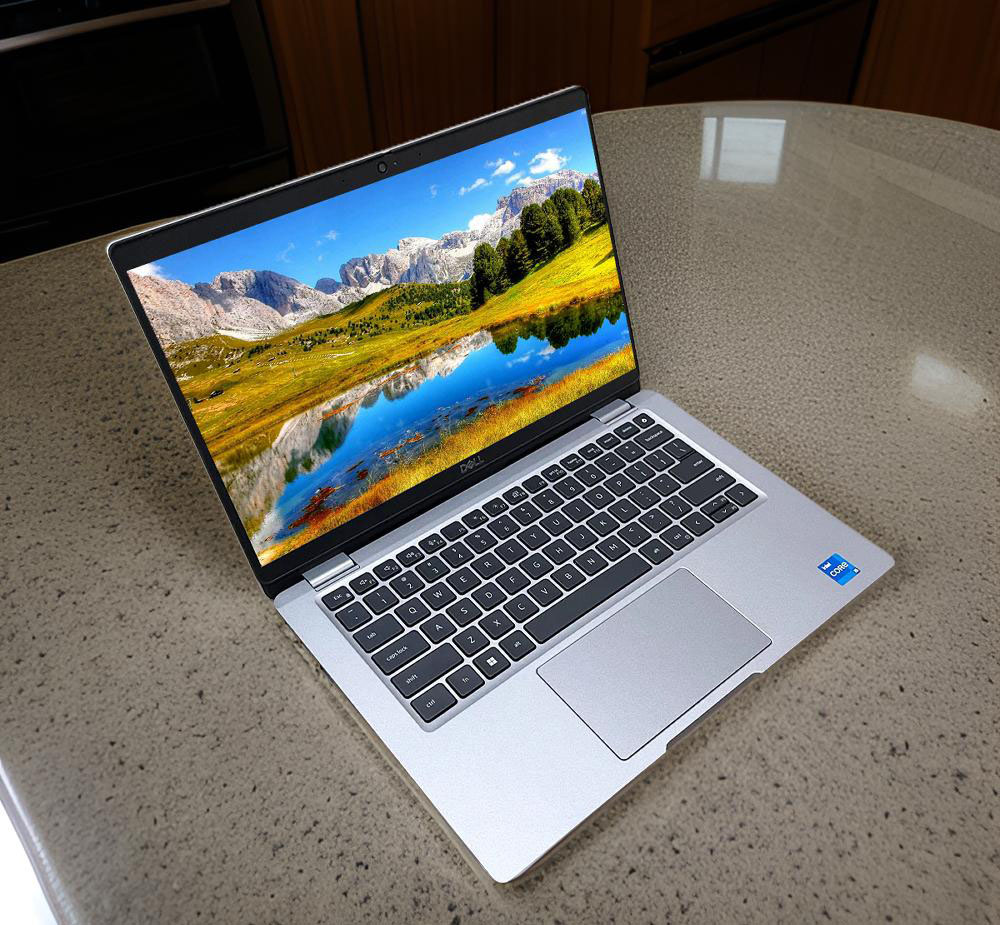 DELL LATITUDE 5330 2022