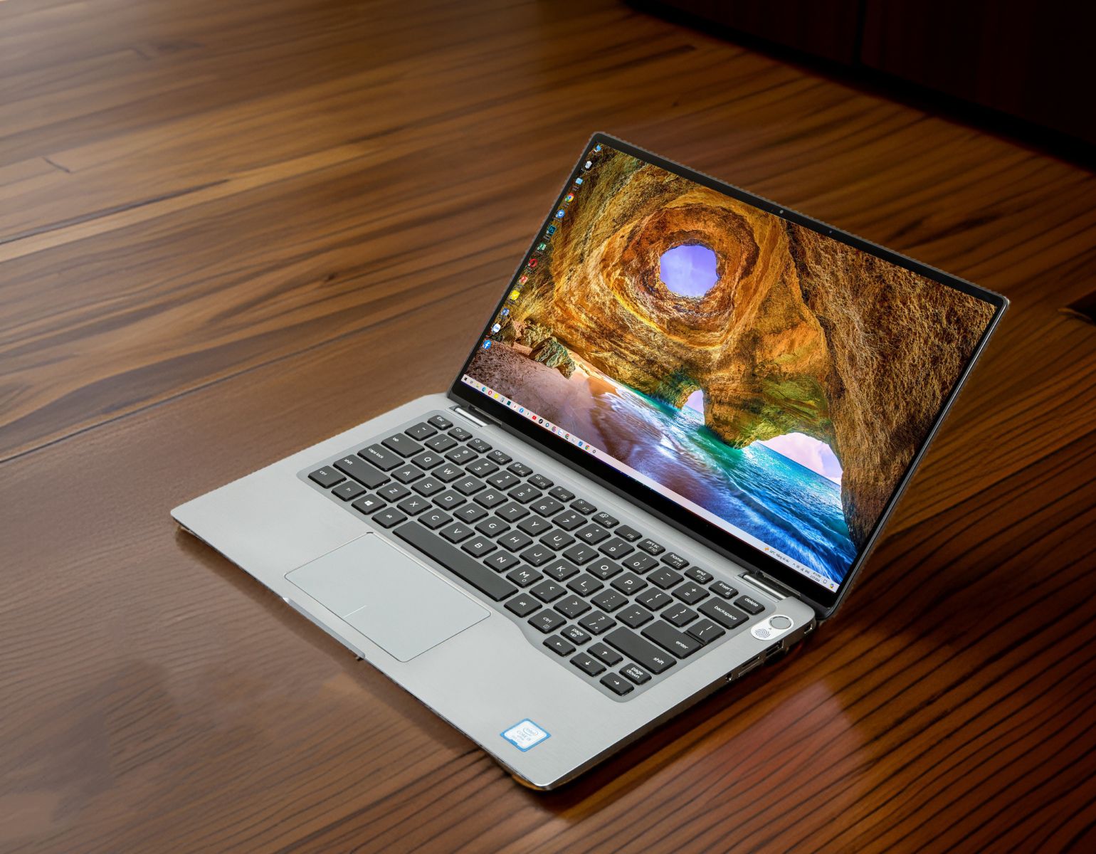 Dell Latitude 7400 2in1 i5 8365U