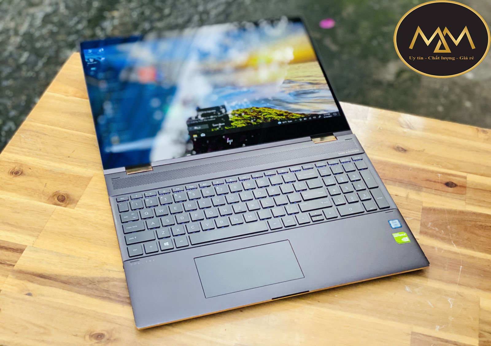 HP Spectre X360 Convertible 15 - ch011dx