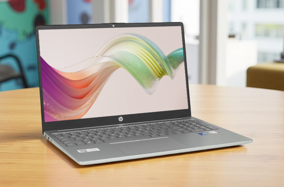 HP 15 FD0234TU i5 1334U