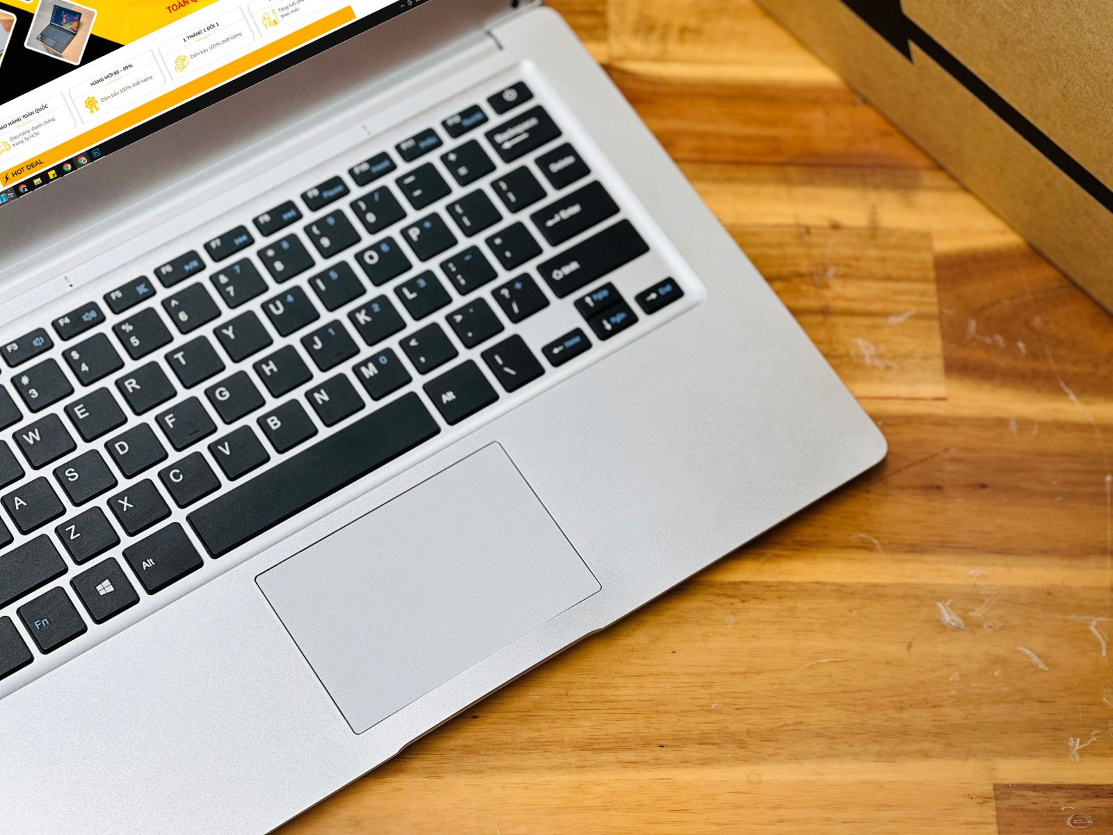 INTEL NOTEBOOK LAPTOP