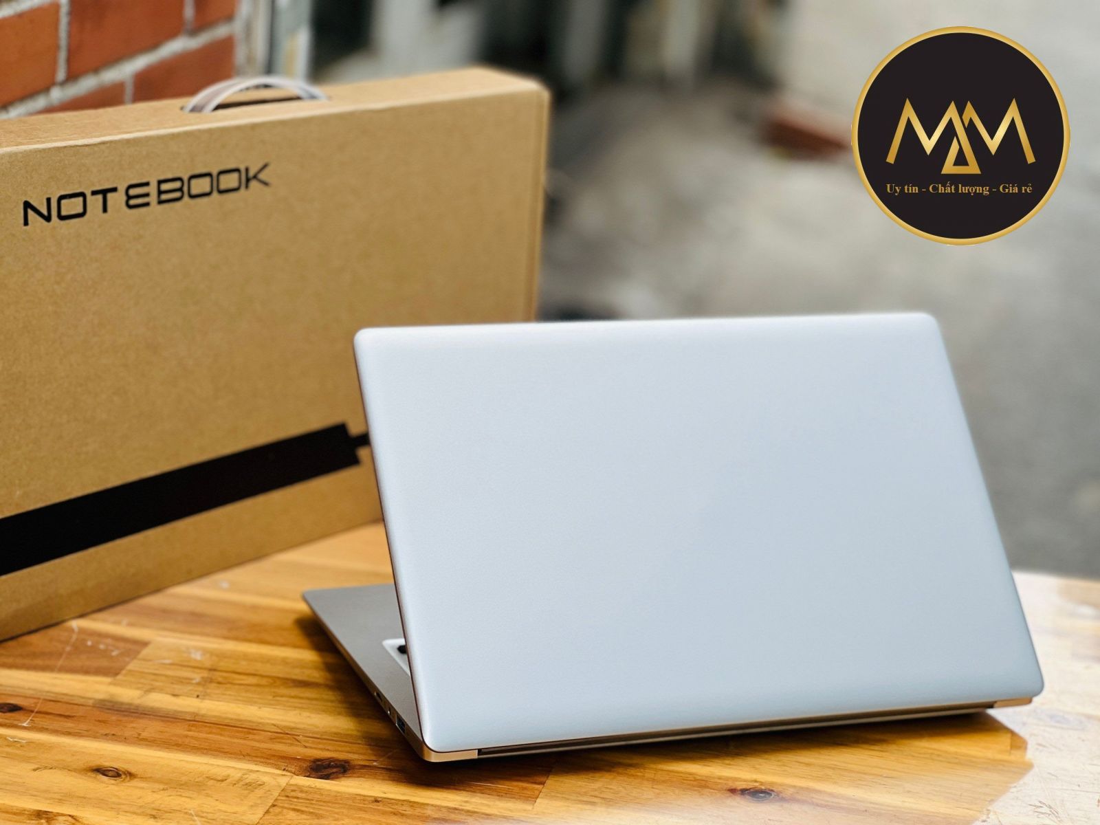 INTEL NOTEBOOK LAPTOP