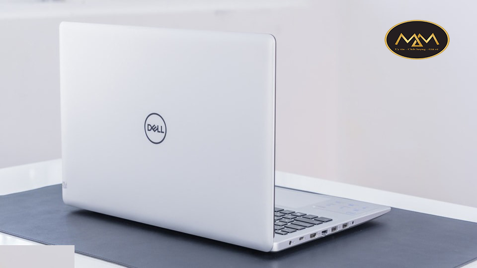 Laptop_Dell-N5570
