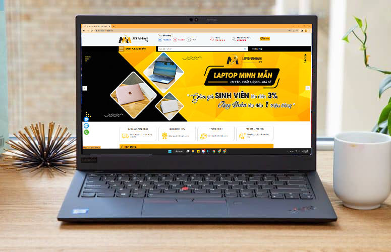 Lenovo Thinkpad X1 Carbon Gen 7 i7 8665U 8CPUS/ Ram16G/ SSD256/ Full HD/ Gập 180 độ/ Siêu Mỏng/ Giá rẻ