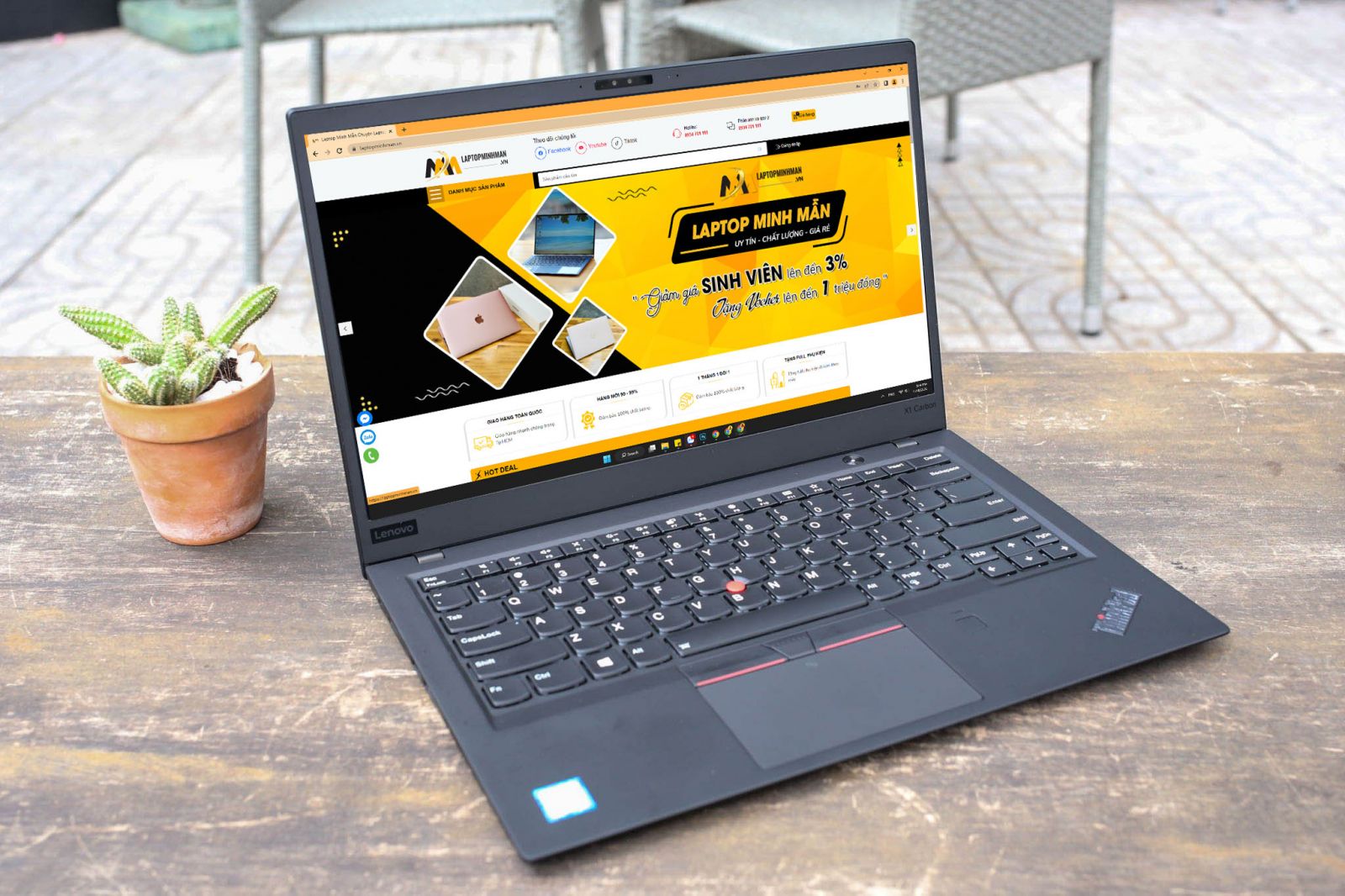 X1 Carbon Gen 6 i7 8650U/ Ram 16G/ SSD/ Full HD/ Gập 180 độ/ Siêu Mỏng/ Giá rẻ