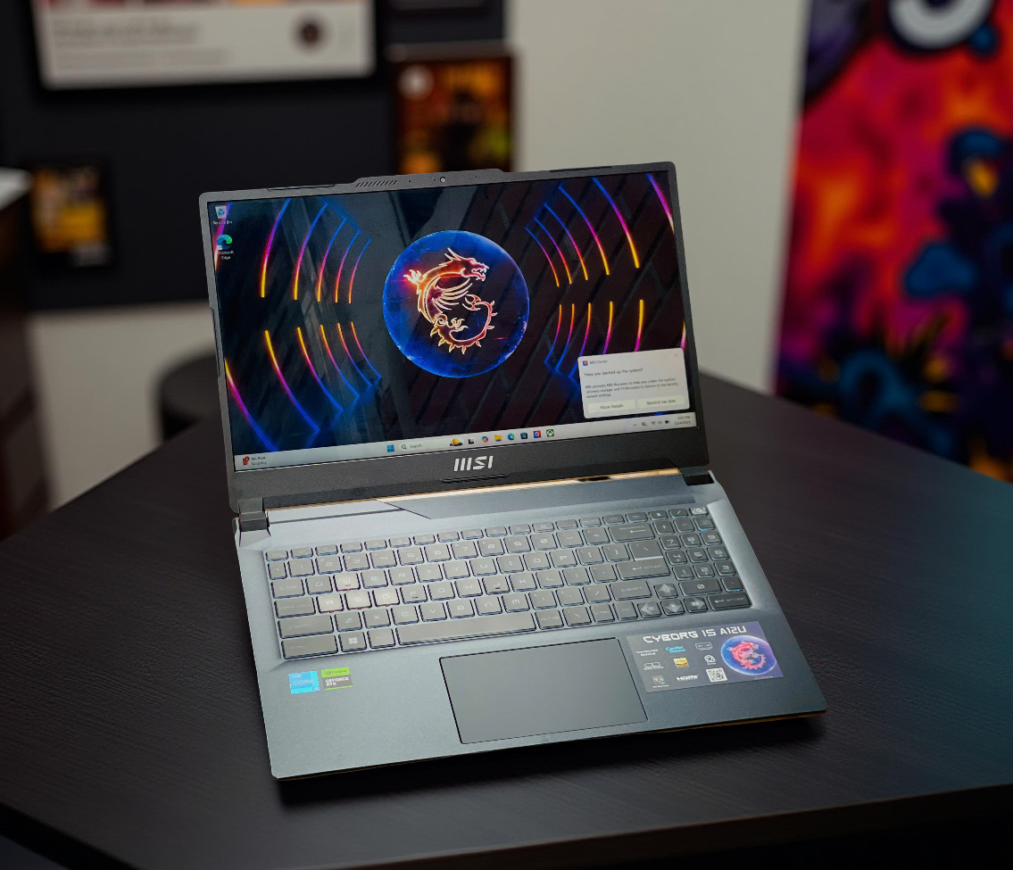 MSI CYBORG 15 A12UCX i5 12450H