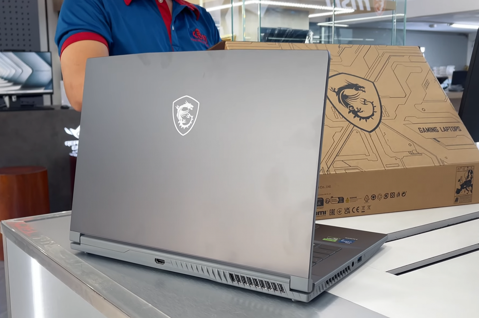 MSI THIN 15 B12VE i7 12650H