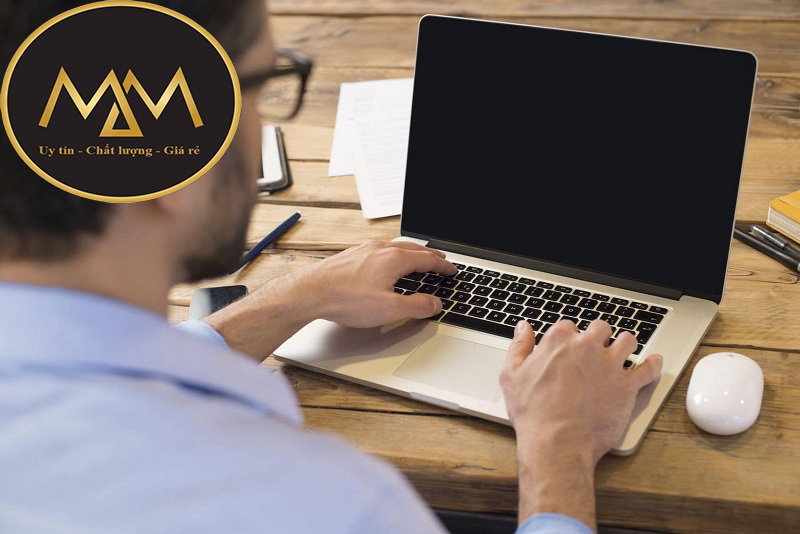 Mua laptop cũ giá rẻ ở TPHCM