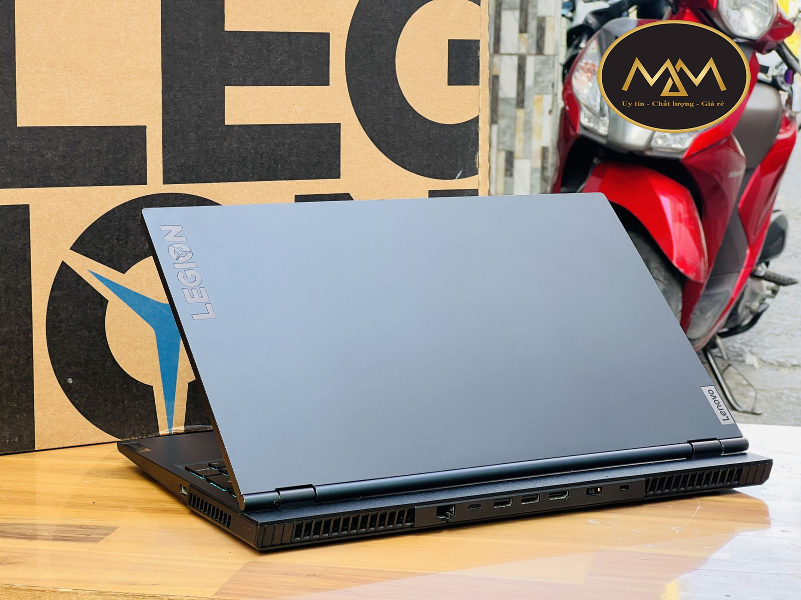 Top-10-mau-laptop-gaming-danh-cho-sinh-vien
