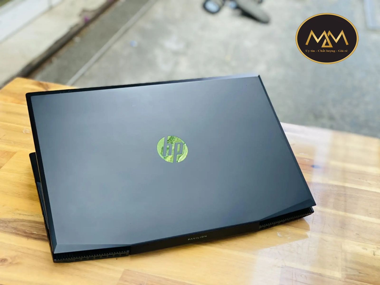 Top-laptop-gaming-cu-duoi-15-trieu