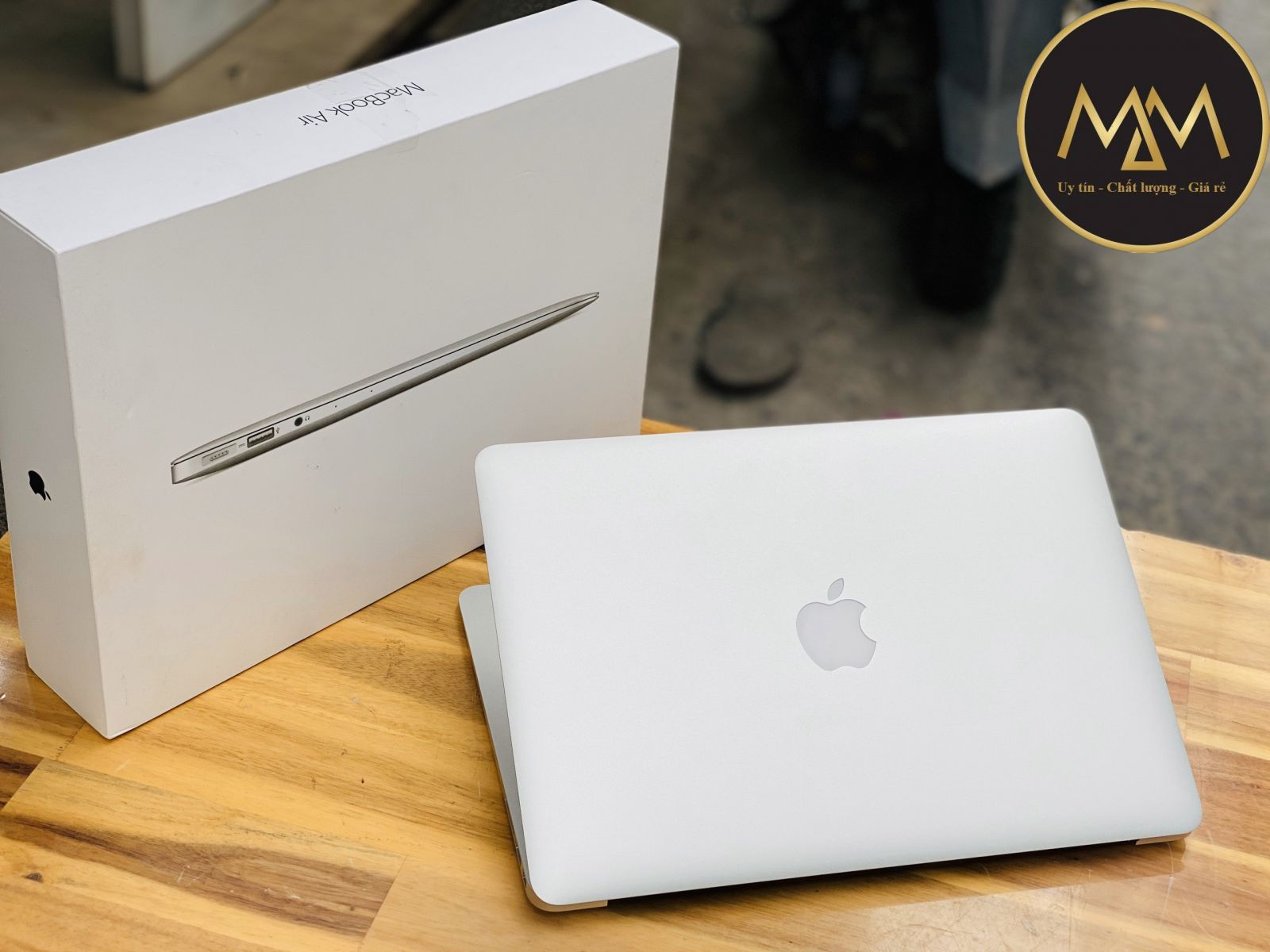 Địa chỉ mua bán laptop cũ uy tín -