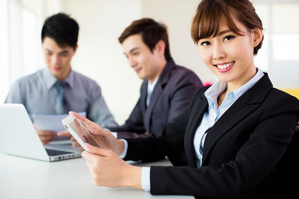 TÌM CỬA HÀNG BÁN LAPTOP CŨ UY TÍN TPHCM
