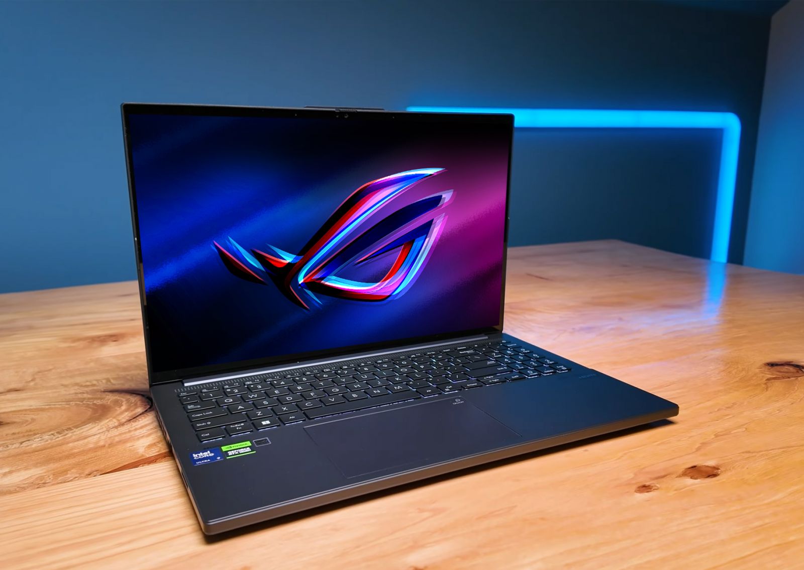 ASUS VIVOBOOK PRO 15 Q533M