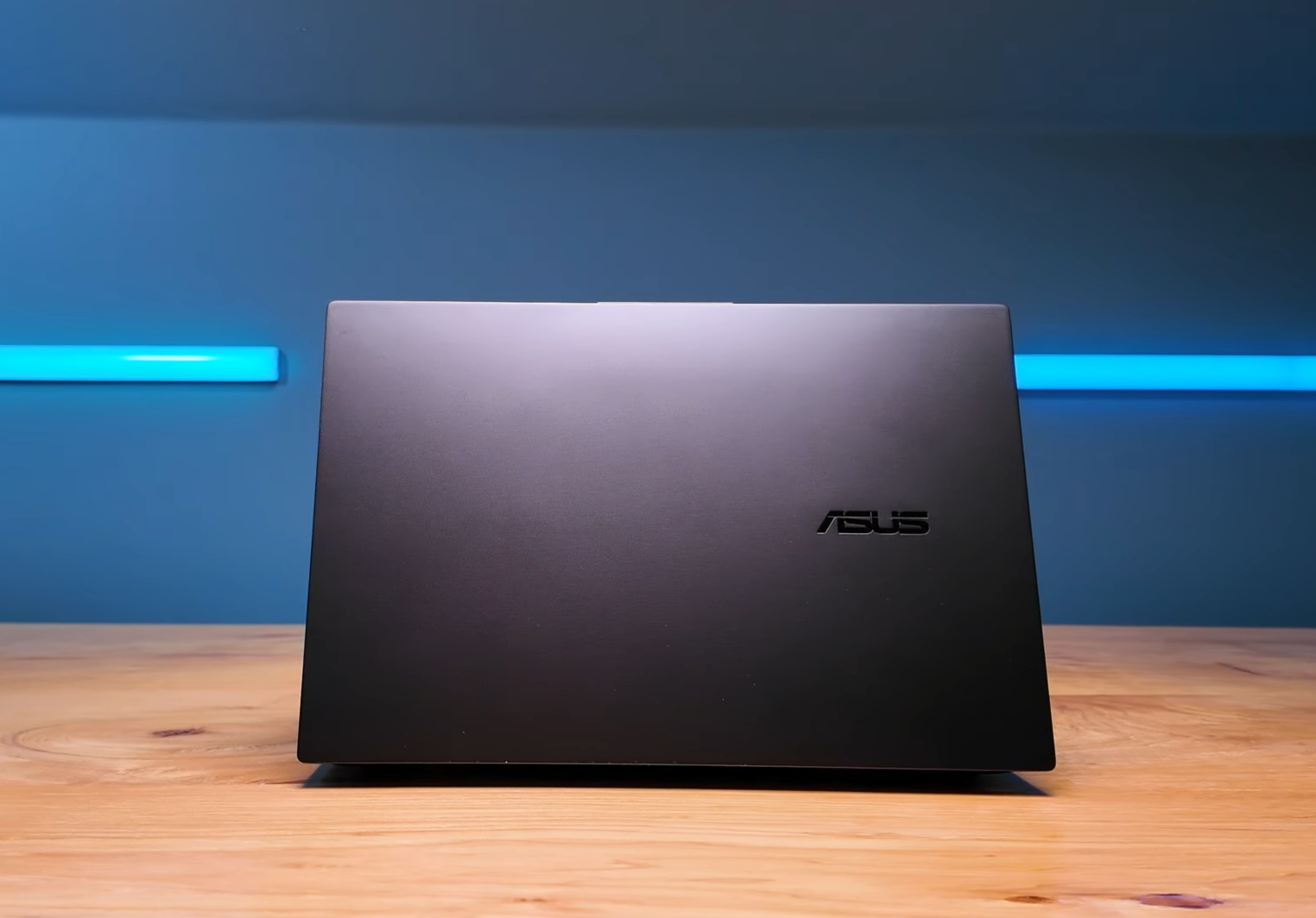 ASUS VIVOBOOK PRO 15 Q533M