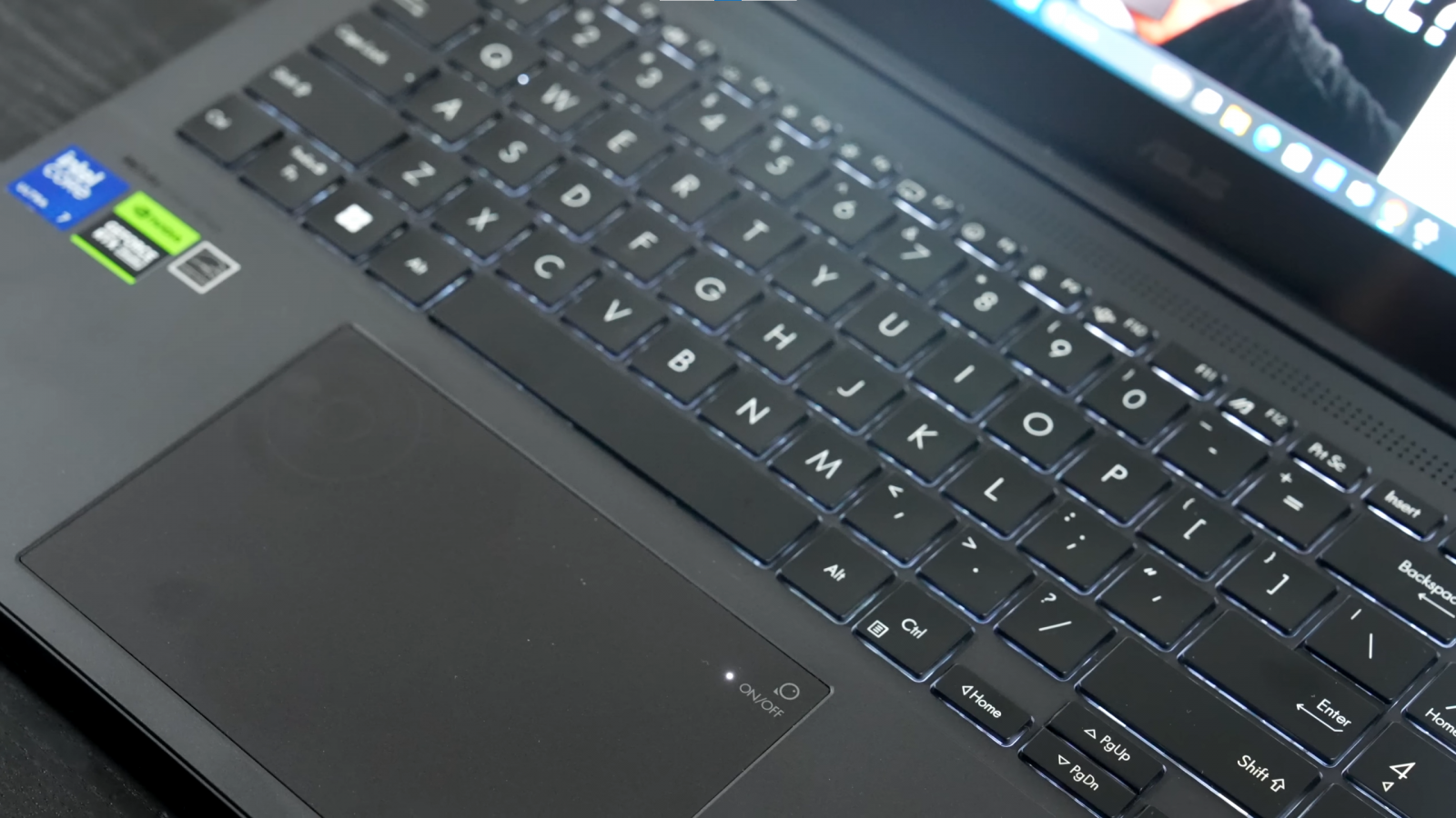 ASUS VIVOBOOK PRO 15 Q533M
