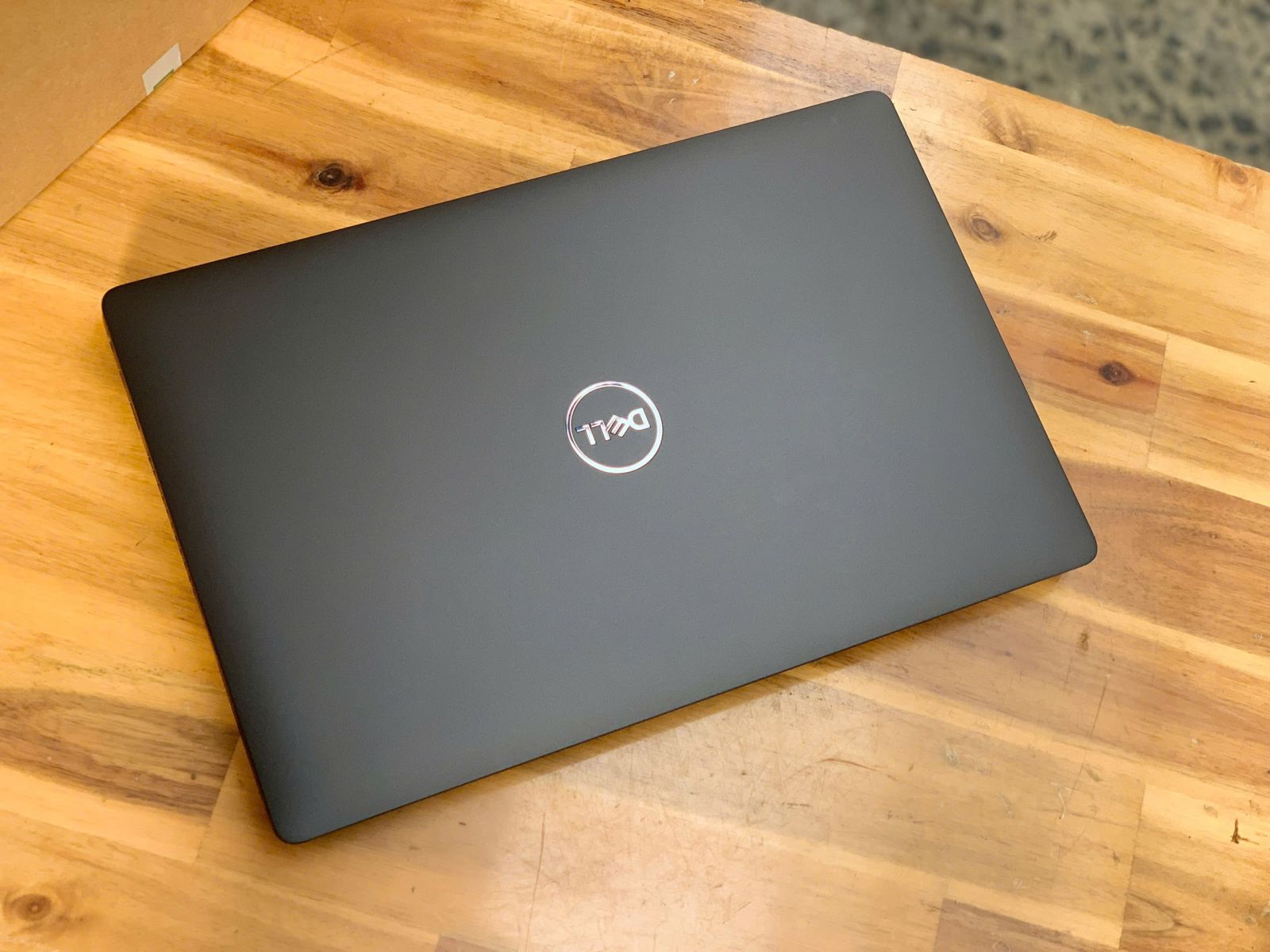 DELL LATITUDE 5501 i5 9400H