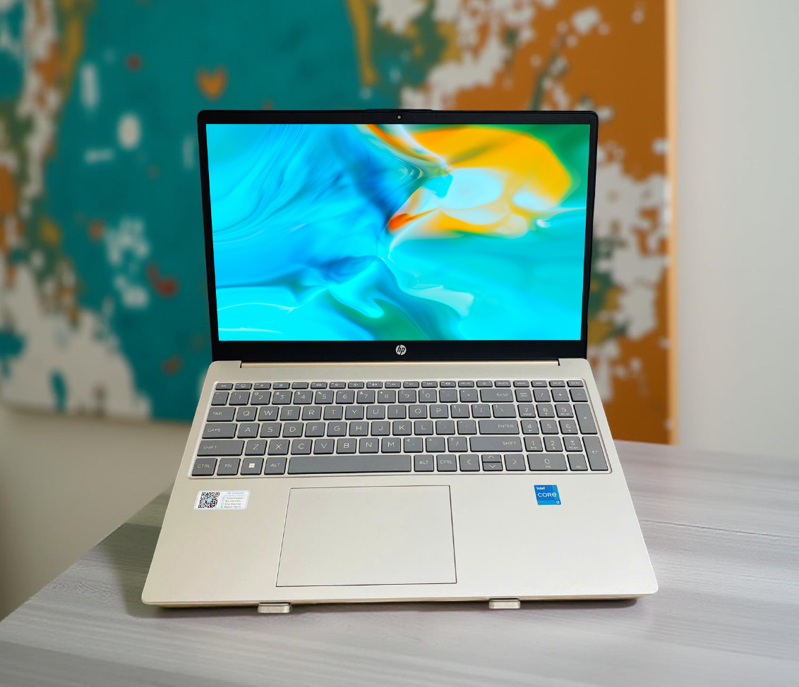 HP 15 FD0303TU i3 1315U