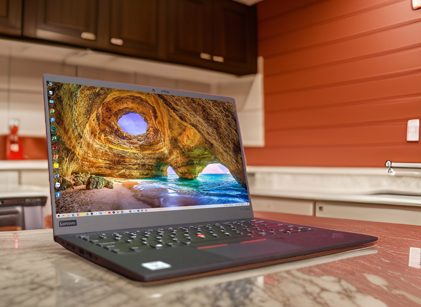 Lenovo ThinkPad X1 Carbon Gen 8