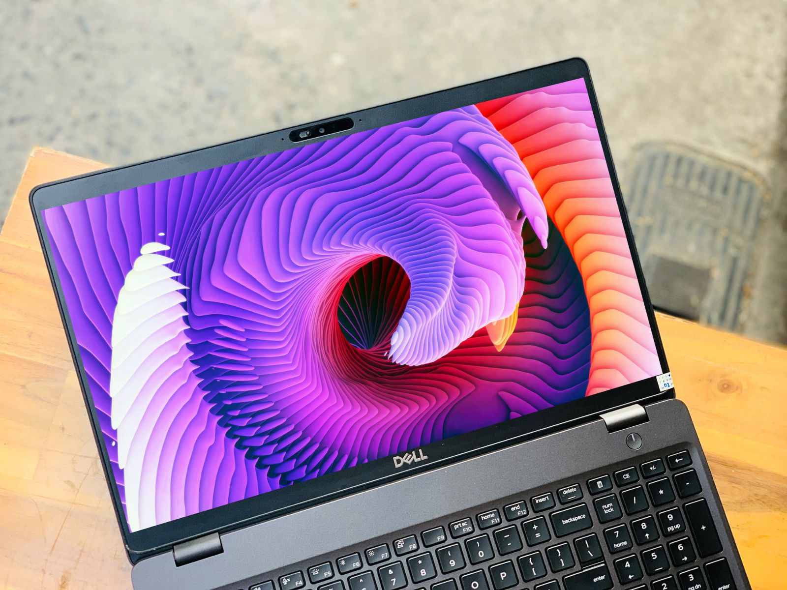 DELL LATITUDE 5501 i5 9400H