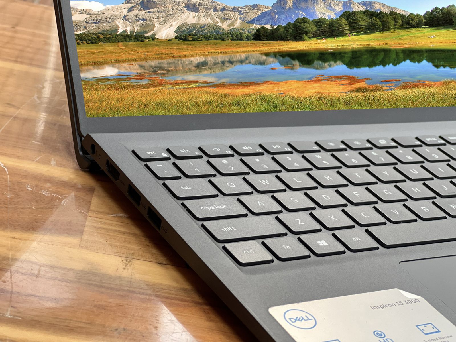 DELL INSPIRON 3511 i3 1115G4