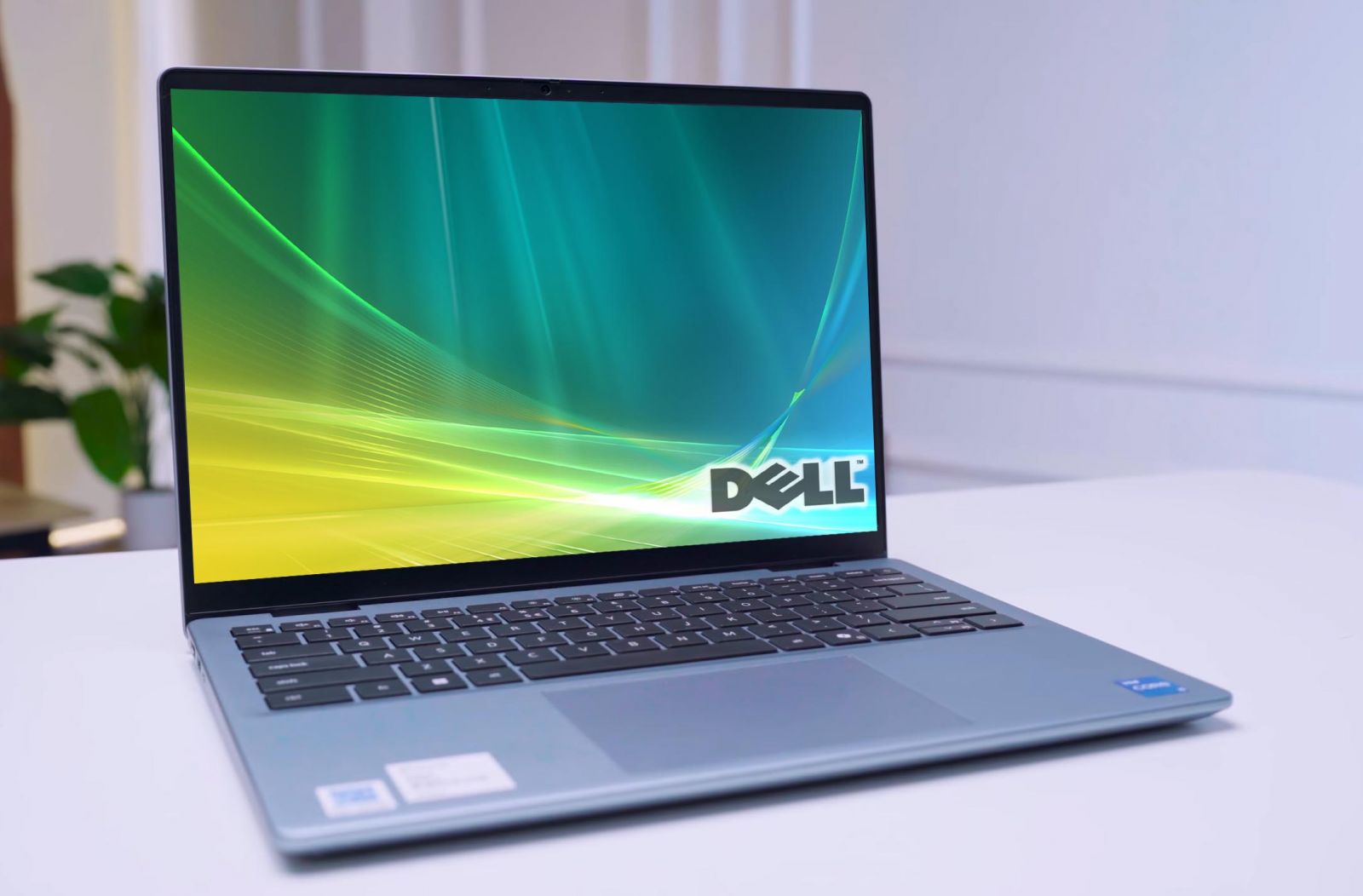 DELL INSPIRON 7440 PLUS i5 12450H
