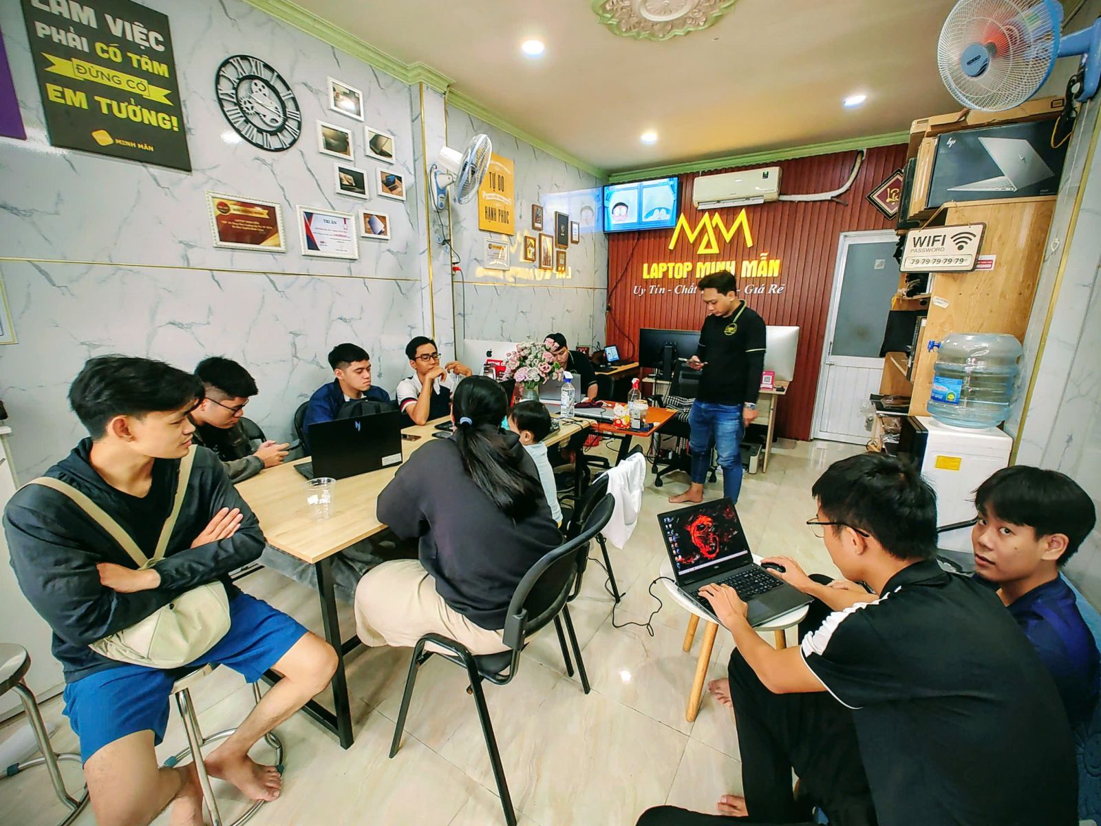 SO SÁNH CHI TIẾT DELL PRECISION 5540 i7 VÀ DELL PRECISION 7540 i7