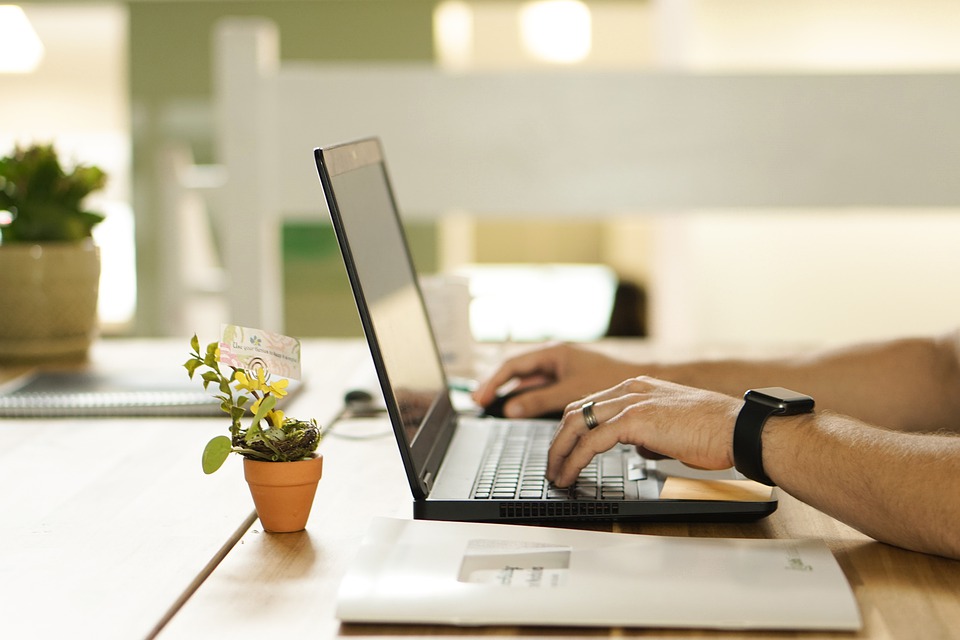 SỮA LAPTOP LẤY LIỀN QUẬN TÂN PHÚ 