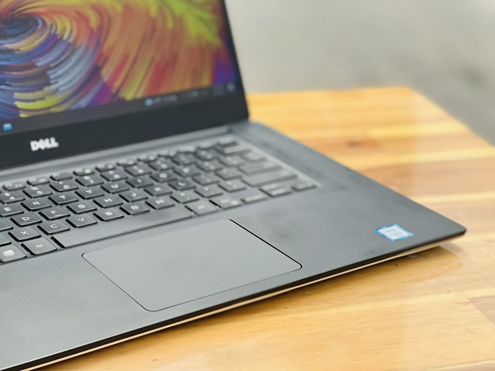 DELL PRECISION 5520 I7 6820H/ RAM 16G/ Quadro M1200/ 15.6inch Tràn Viền/ Full HD IPS/ LAPTOP CHUYÊN ĐỒ HỌA/ GIÁ RẺ