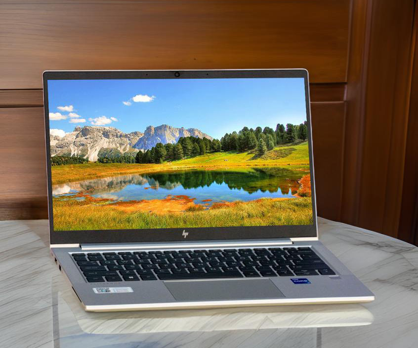 HP ELITEBOOK 630 G10 i7 1365U