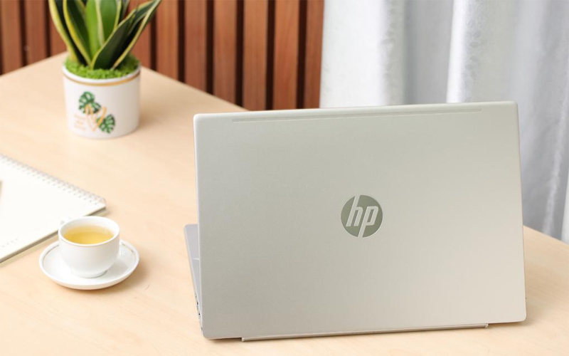  HP Pavilion 14 - i5 8250U giá rẻ