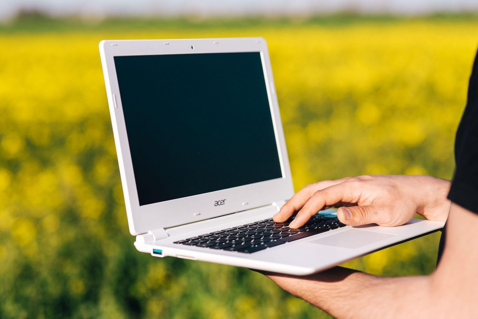 KINH NGHIỆM MUA LAPTOP CŨ TPHCM