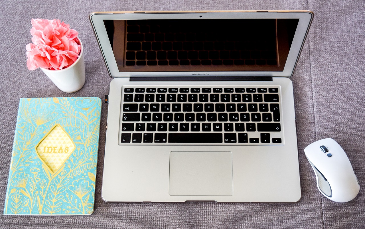 MUA LAPTOP CŨ GIAO HÀNG TẬN NƠI QUẬN 12 