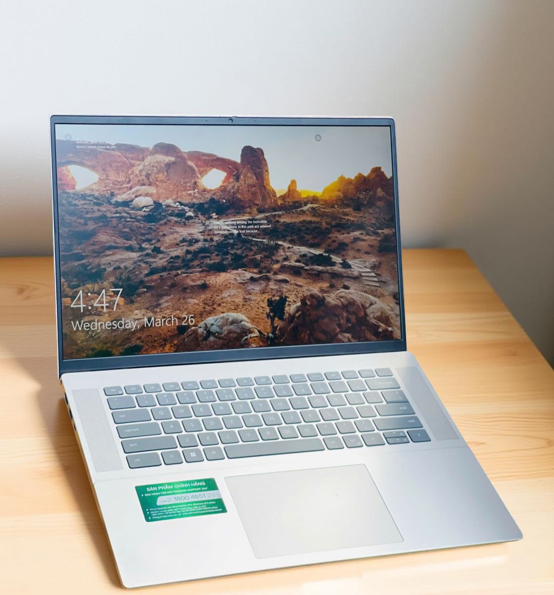 LAPTOP DELL INSPIRON CŨ VIỀN MỎNG GIÁ RẺ