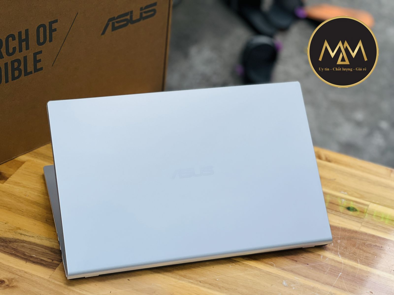 mua laptop cũ giá rẻ ở tphcm