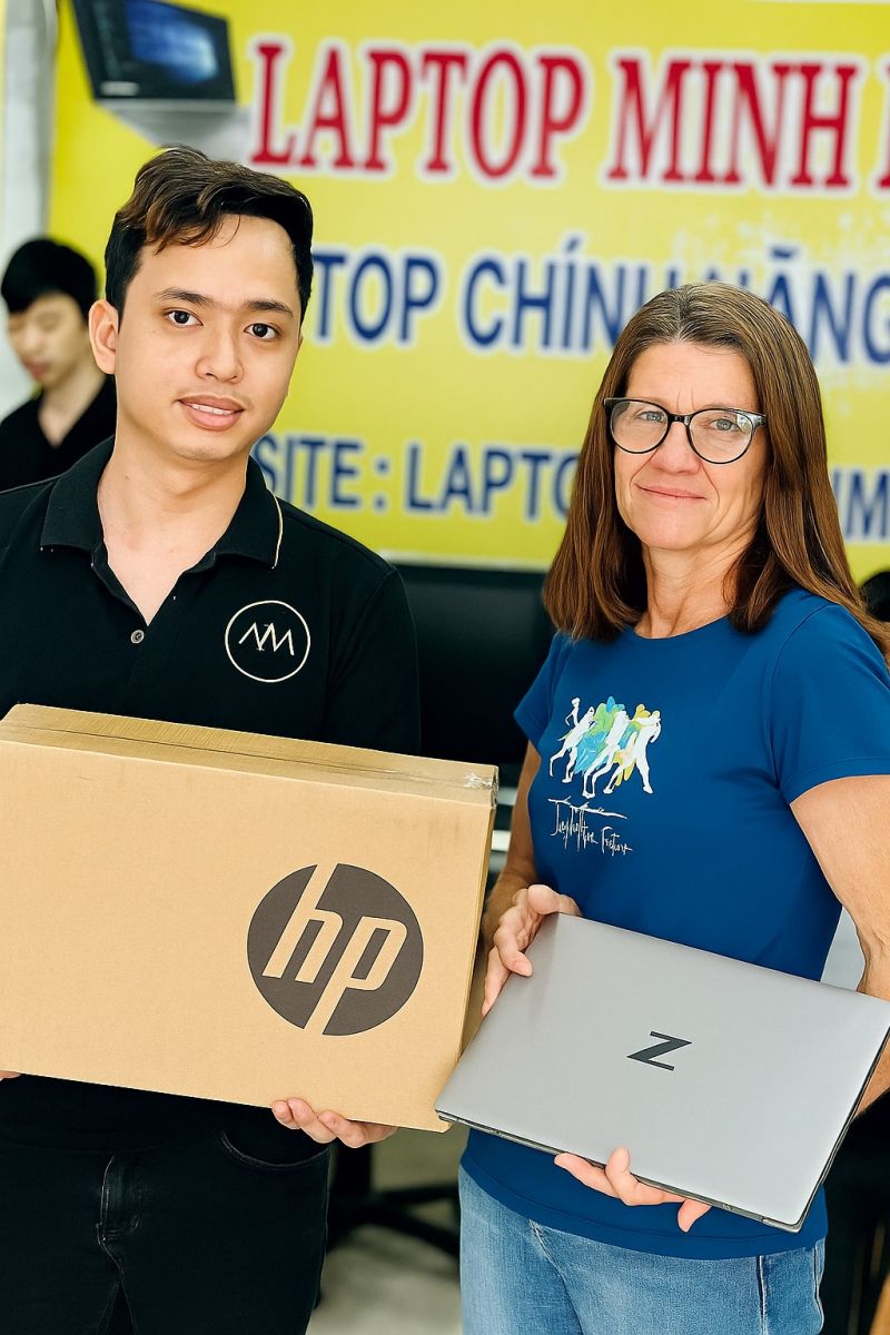 LAPTOP CẢM ỨNG THÁO RỜI ĐÁNG MUA 2025
