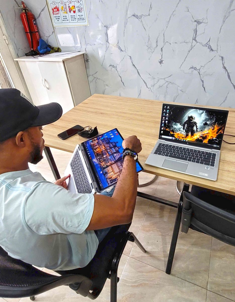 LAPTOP XÁCH TAY DƯỚI 6 TRIỆU