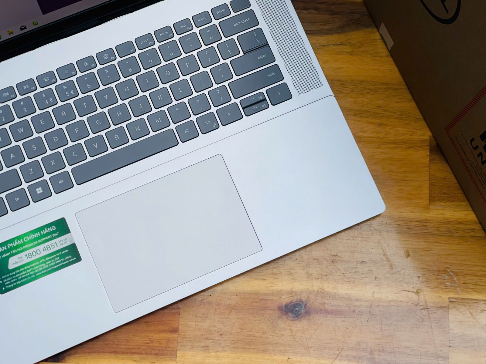 DELL INSPIRON 16 5620 i5 1235U