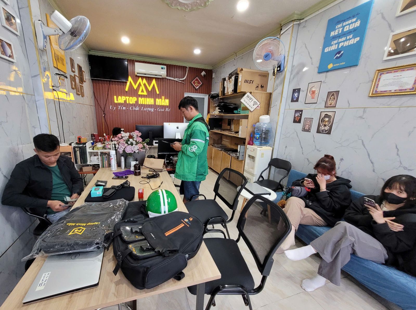 LAPTOP GAMING DƯỚI 15 TRIỆU ĐÁNG MUA 2025